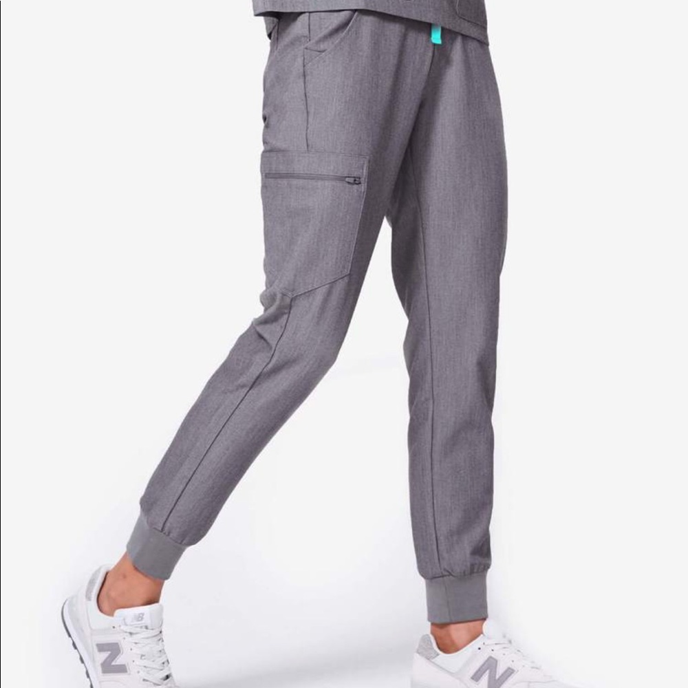 FIGS Zamora Jogger Scrub Pants